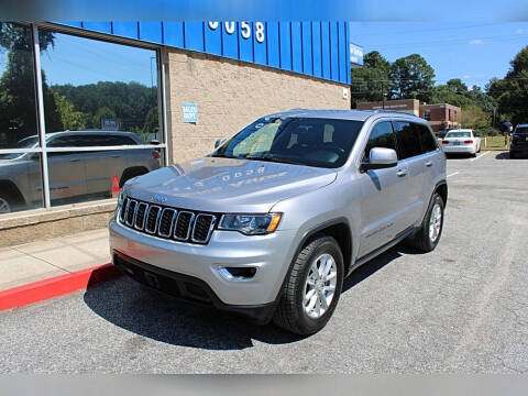 2021 Jeep Grand Cherokee Laredo X RWD photo