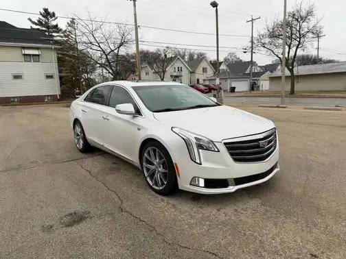 2019 Cadillac XTS Luxury AWD photo