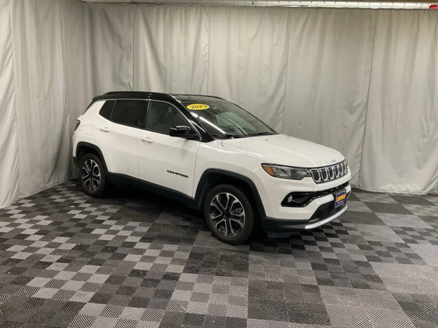 2023 Jeep Compass Limited 4WD photo