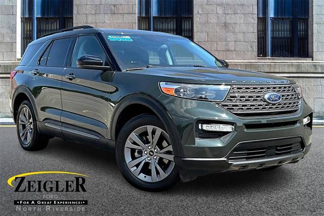 2022 Ford Explorer XLT 4WD photo