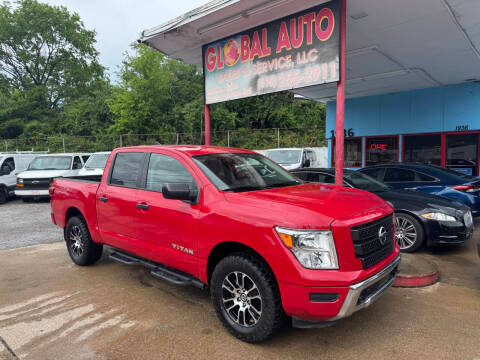 2022 Nissan Titan SV 4WD photo