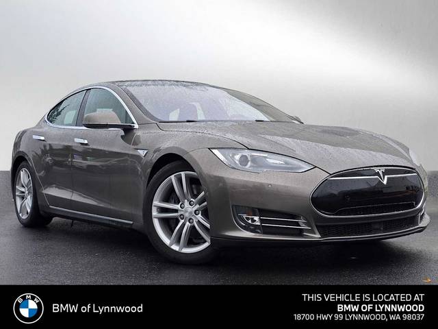 2015 Tesla Model S 70D AWD photo