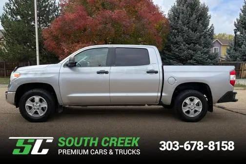 2017 Toyota Tundra SR5 4WD photo