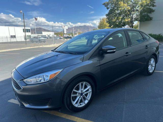 2015 Ford Focus SE FWD photo
