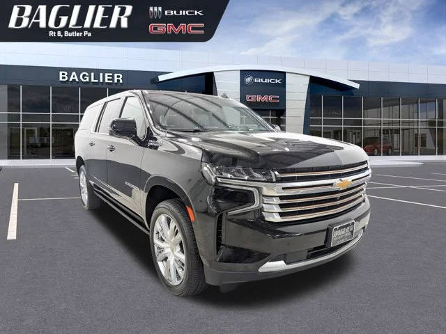2023 Chevrolet Suburban High Country 4WD photo