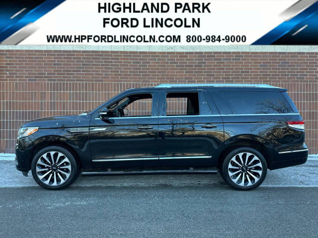 2023 Lincoln Navigator L Reserve 4WD photo