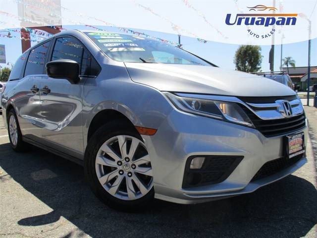 2018 Honda Odyssey LX FWD photo