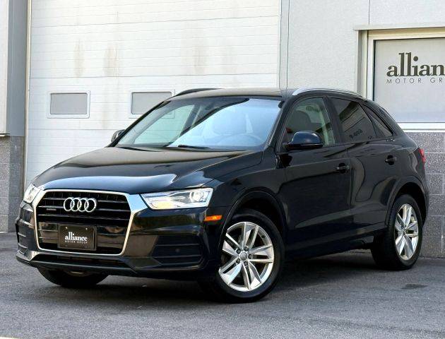 2017 Audi Q3 Premium AWD photo