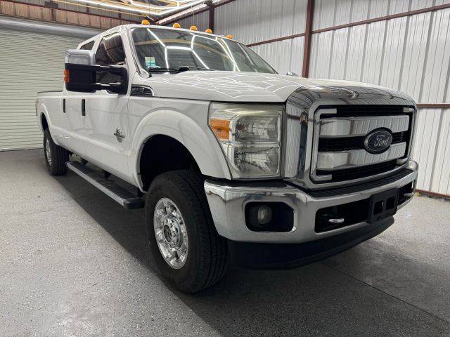 2016 Ford F-350 Super Duty XLT 4WD photo