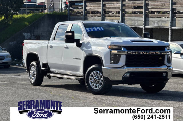 2023 Chevrolet Silverado 2500HD LT 4WD photo