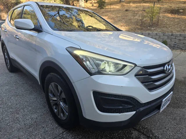 2016 Hyundai Santa Fe Sport  FWD photo
