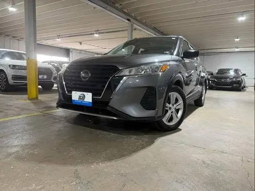 2021 Nissan Kicks S FWD photo