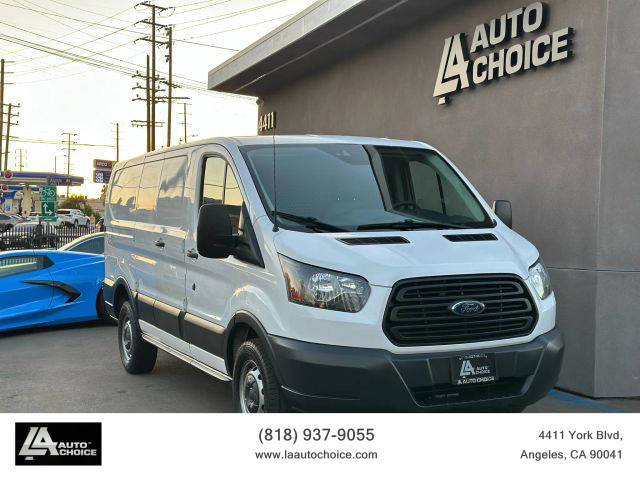 2018 Ford Transit Van  RWD photo