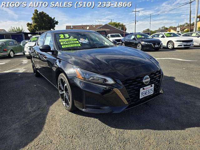 2023 Nissan Altima 2.5 SR FWD photo
