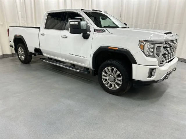 2023 GMC Sierra 2500HD Denali 4WD photo