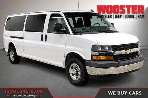 2020 Chevrolet Express LT RWD photo