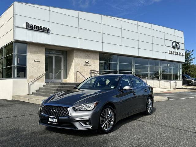 2022 Infiniti Q50 LUXE AWD photo