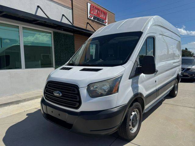 2017 Ford Transit Van  RWD photo