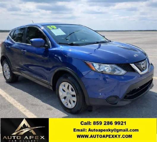 2019 Nissan Rogue Sport S AWD photo