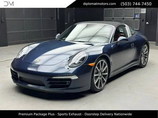 2016 Porsche 911 4S AWD photo