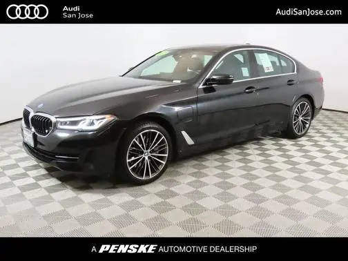 2022 BMW 5 Series 530e xDrive AWD photo