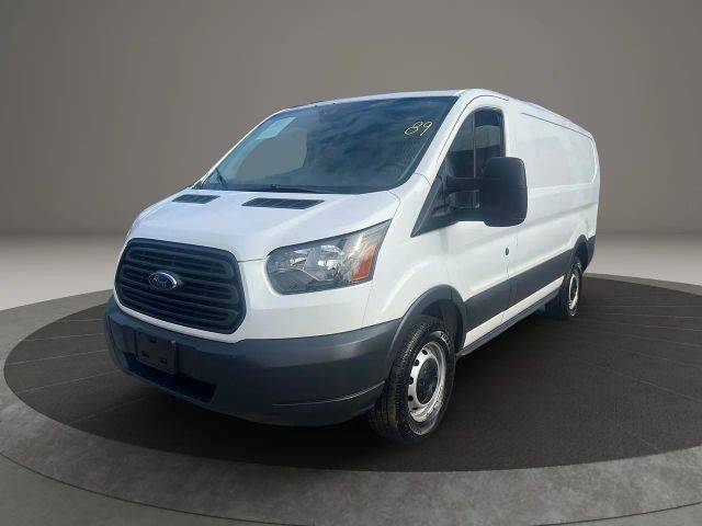 2018 Ford Transit Van RWD photo