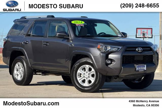 2023 Toyota 4Runner SR5 RWD photo