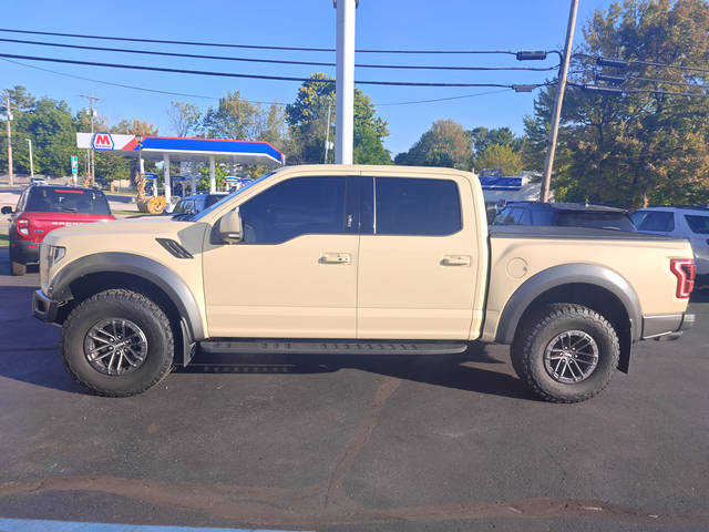 2018 Ford F-150 Raptor 4WD photo
