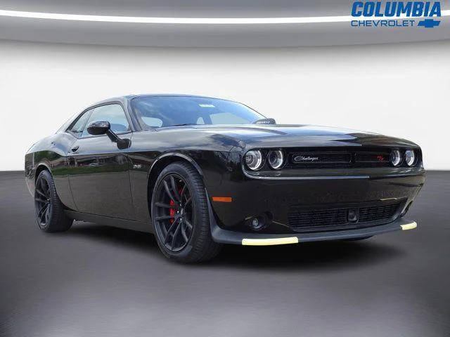 2023 Dodge Challenger R/T RWD photo