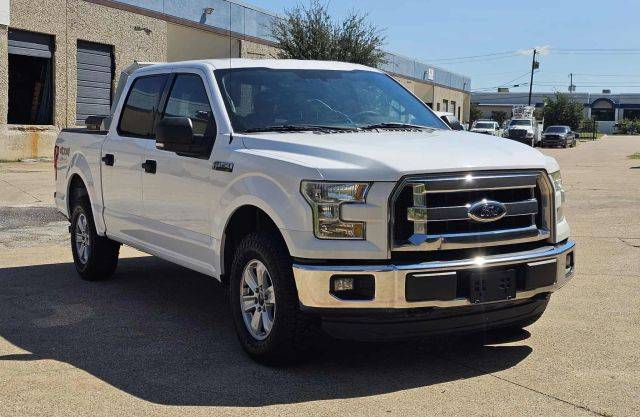 2015 Ford F-150 XLT 4WD photo