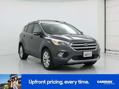 2017 Ford Escape Titanium 4WD photo