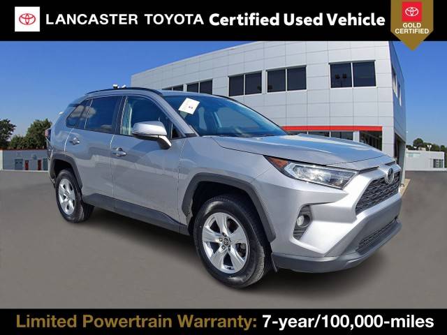 2021 Toyota RAV4 XLE AWD photo