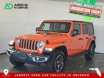 2023 Jeep Wrangler Unlimited Sahara 4WD photo