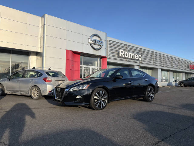 2021 Nissan Altima 2.5 Platinum AWD photo