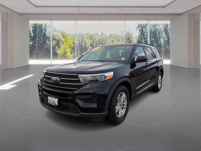2022 Ford Explorer XLT RWD photo