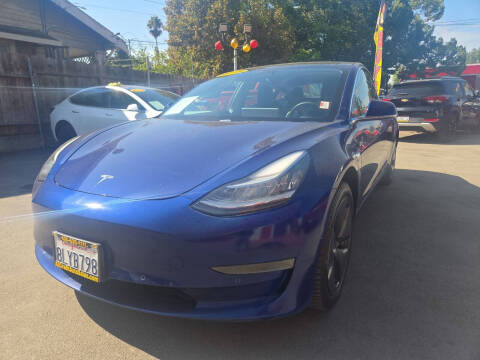 2019 Tesla Model 3 RWD photo