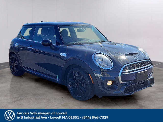 2015 MINI Hardtop 2 Door S FWD photo