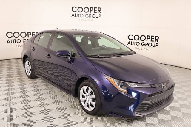 2023 Toyota Corolla LE FWD photo