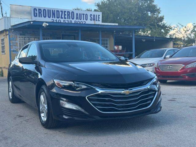 2023 Chevrolet Malibu LS FWD photo