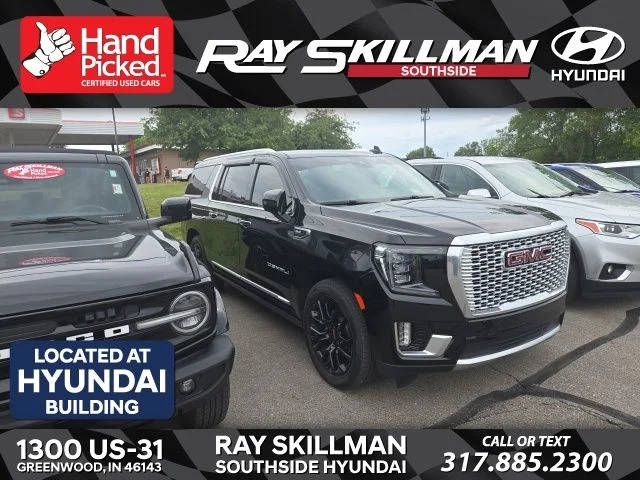 2023 GMC Yukon XL Denali 4WD photo