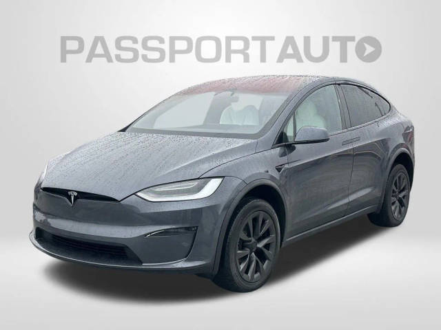 2023 Tesla Model X Standard Range AWD photo
