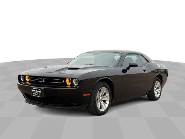 2023 Dodge Challenger SXT RWD photo