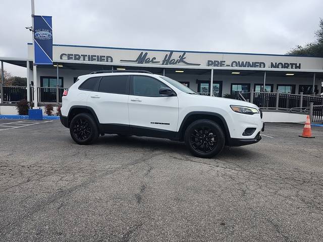 2023 Jeep Cherokee Altitude Lux 4WD photo