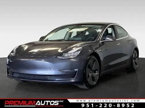 2020 Tesla Model 3 Long Range AWD photo