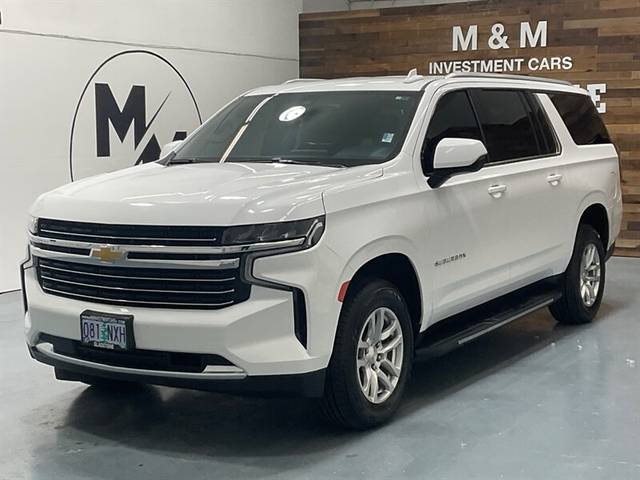 2021 Chevrolet Suburban LT 4WD photo