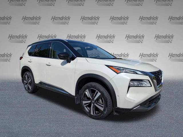 2023 Nissan Rogue SL FWD photo