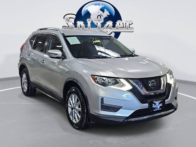 2018 Nissan Rogue SV AWD photo