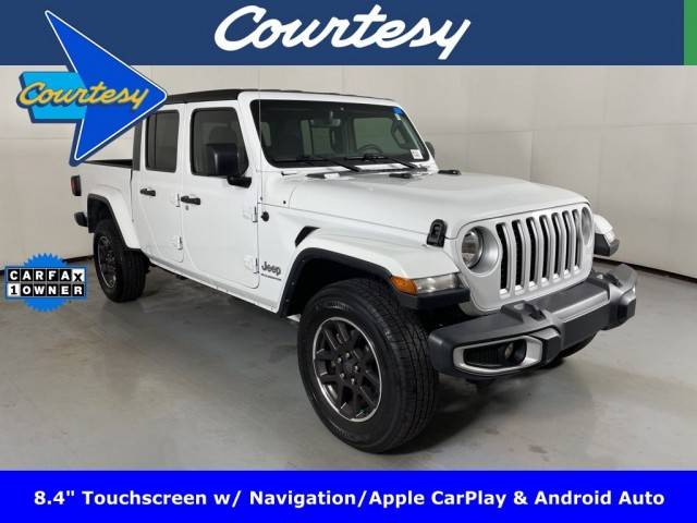 2023 Jeep Gladiator Overland 4WD photo