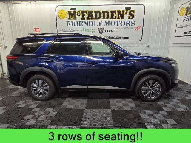 2023 Nissan Pathfinder SV 4WD photo