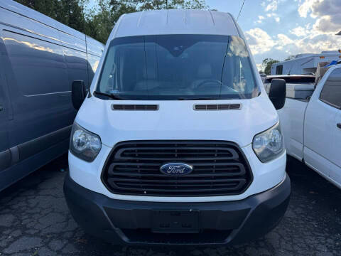 2015 Ford Transit Van  RWD photo
